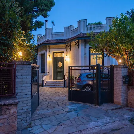 Garden-Studio In A Mansion-Athens-Chalandri Center-3
